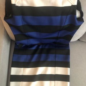 H&M Sleeveless midi body-con dress